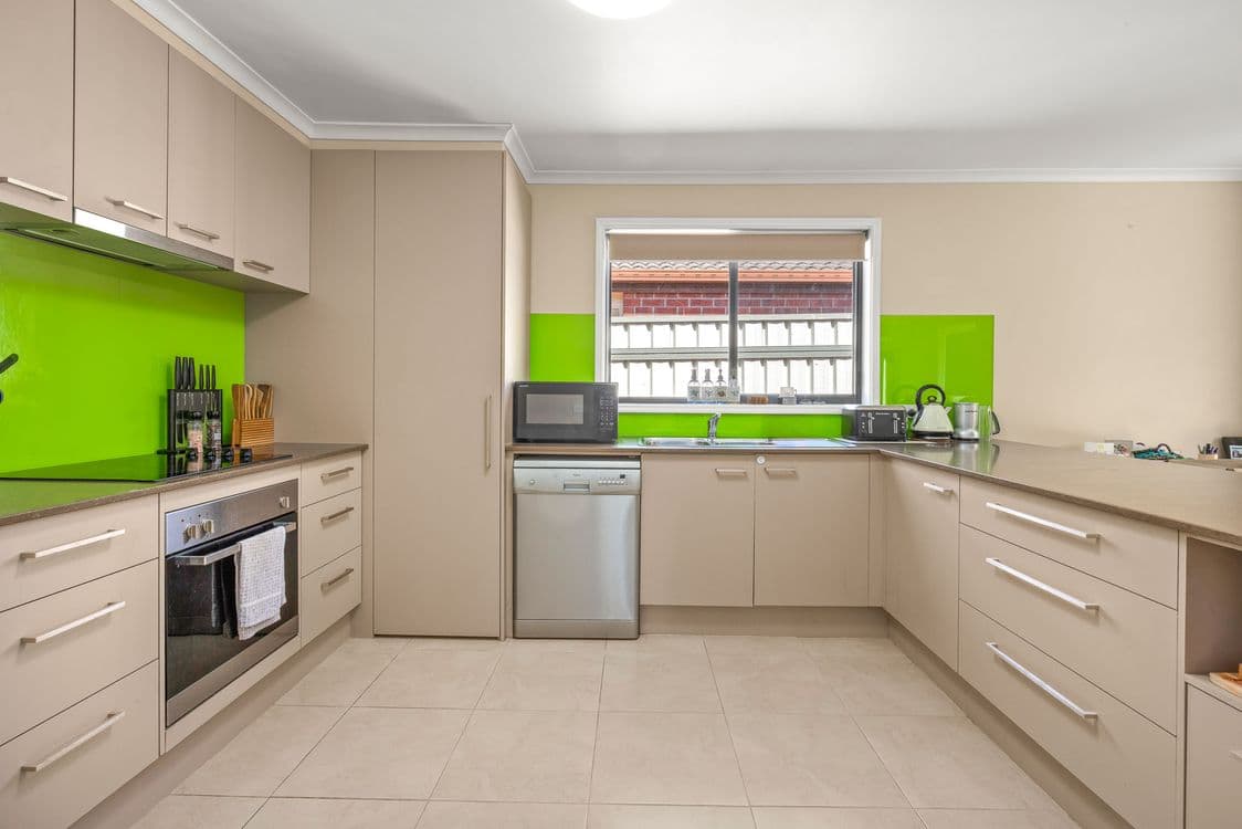 4 Poppy Place, CARRUM DOWNS, VIC 3201, Carrum Downs - Thumbnail 5