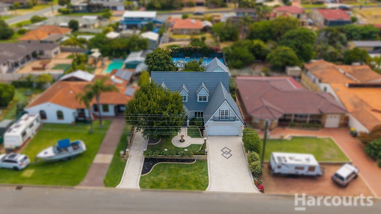 22 Dalrymple Terrace, HALLS HEAD, WA 6210, Halls Head - Thumbnail 4