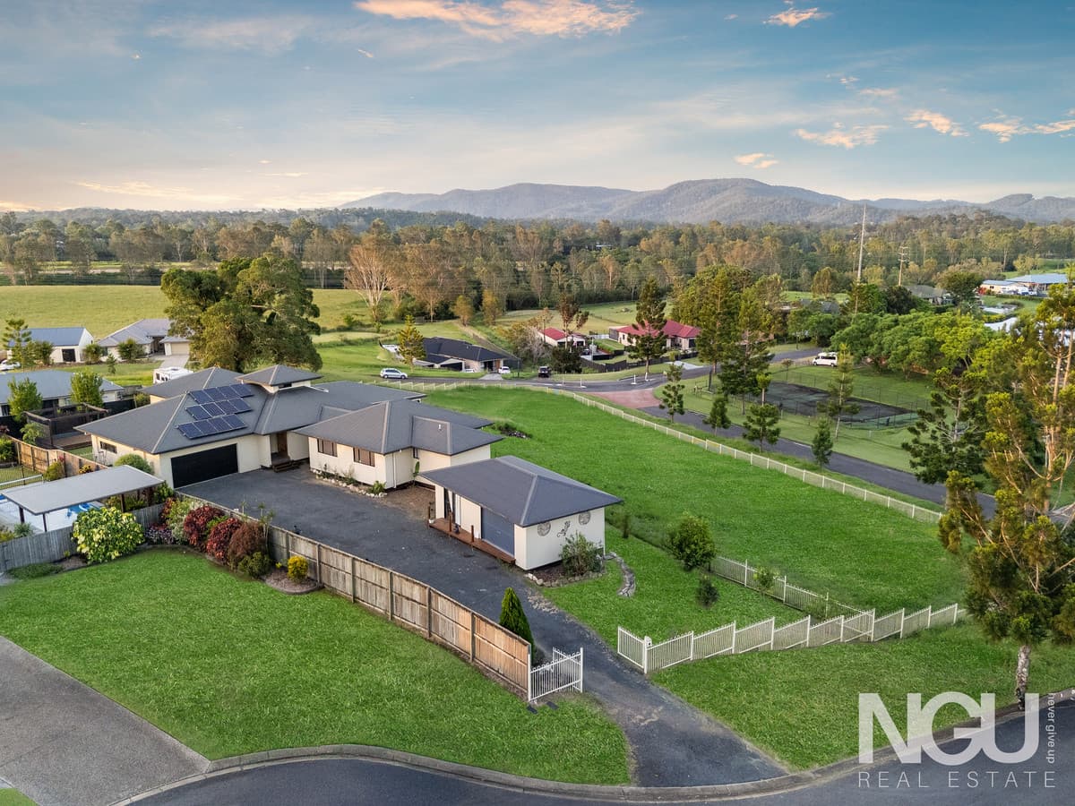 1 Greenview Court, Karalee QLD 4306, Karalee - Thumbnail 2