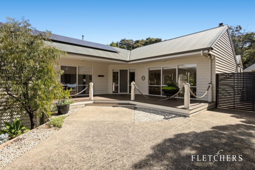 74 William Road, Blairgowrie - Image 1