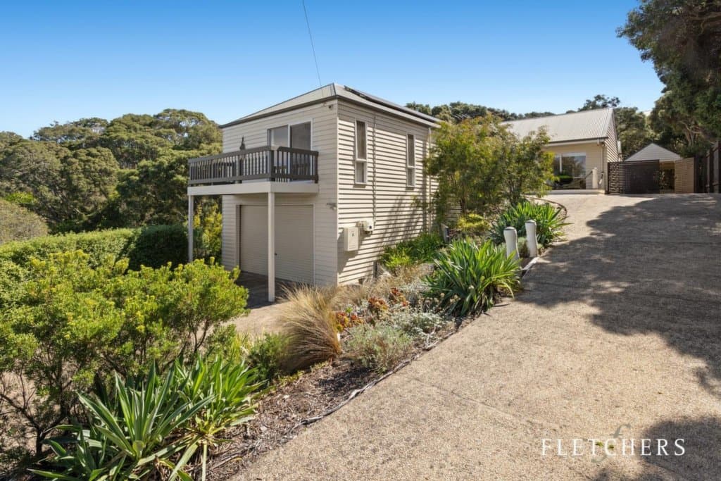 74 William Road, Blairgowrie - Thumbnail 2