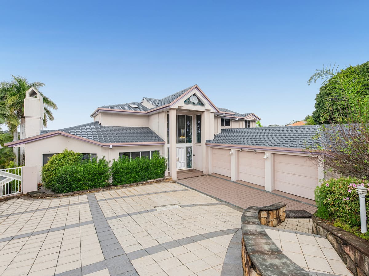 12 Hely Place, Mount Ommaney QLD 4074, Mount Ommaney - Thumbnail 2