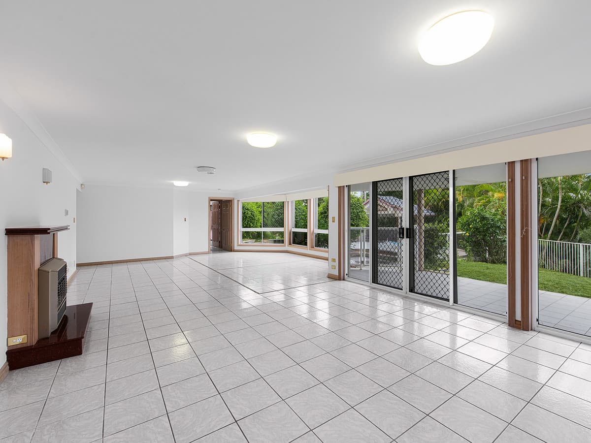 12 Hely Place, Mount Ommaney QLD 4074, Mount Ommaney - Thumbnail 5