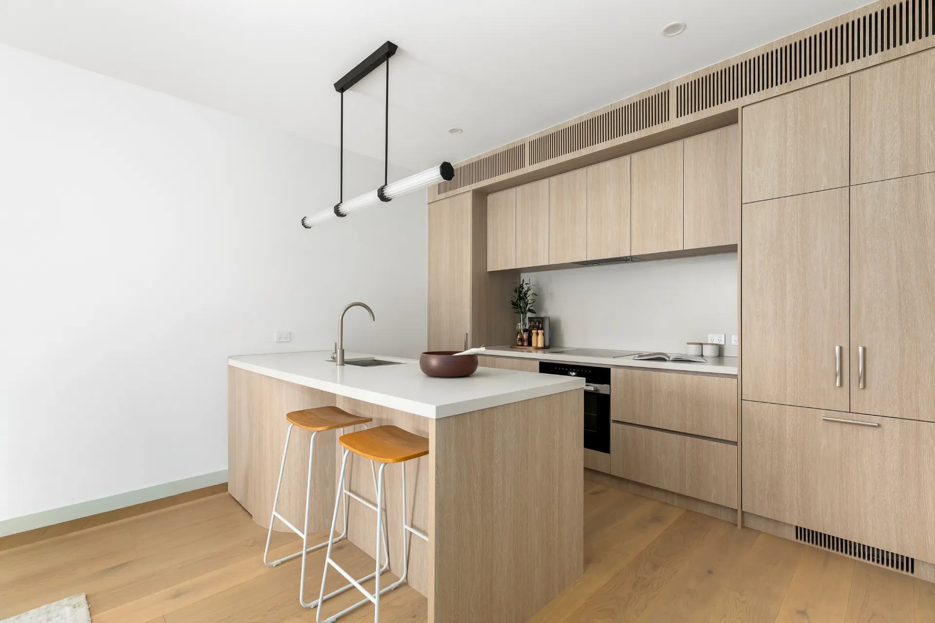 111/1058 Toorak Road, Camberwell, VIC, Glen Iris - Thumbnail 2