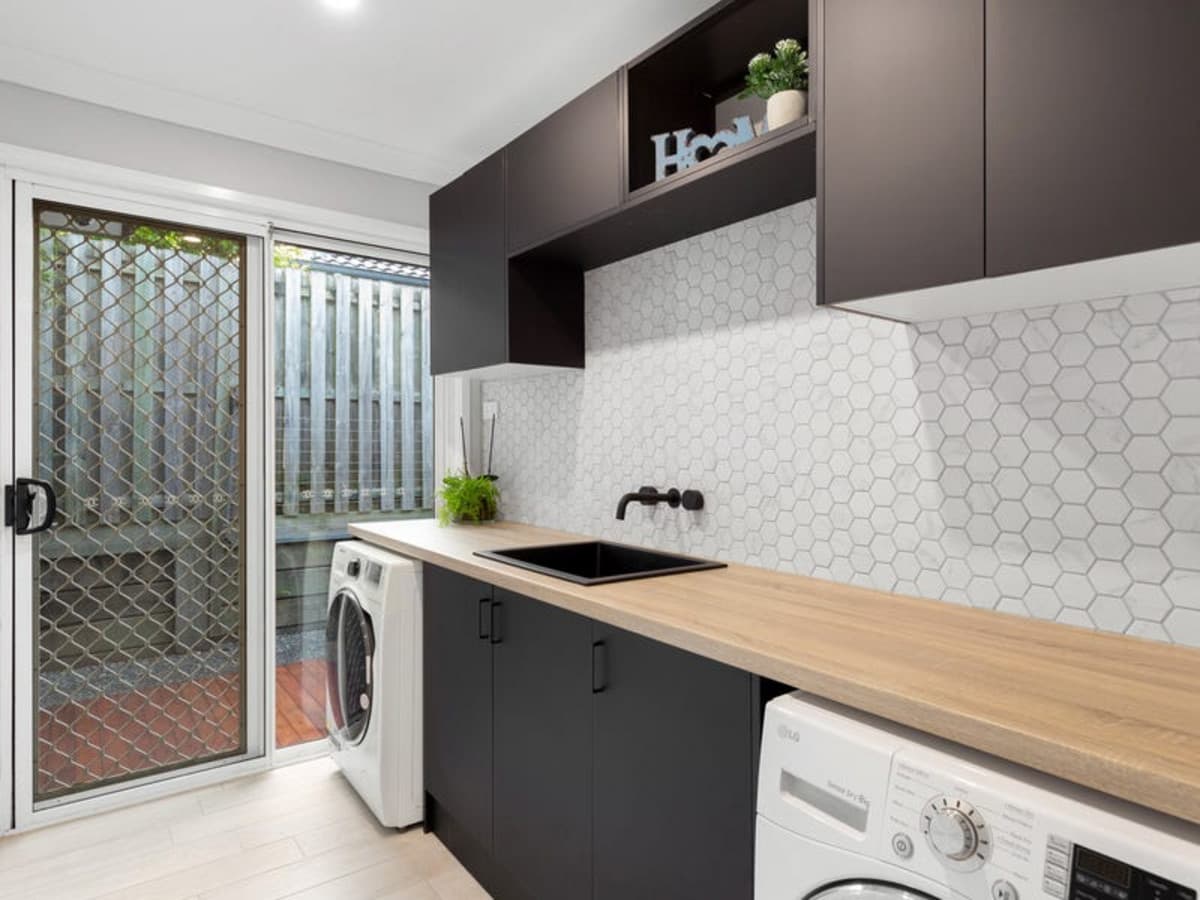 1 Brighton Court, WAKERLEY QLD 4154, Wakerley - Thumbnail 2