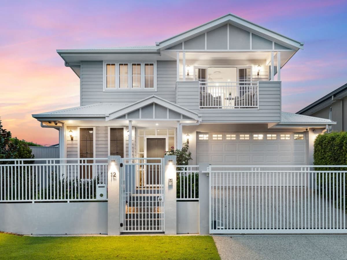 12 Warren Street, WAKERLEY QLD 4154, Wakerley - Image 1