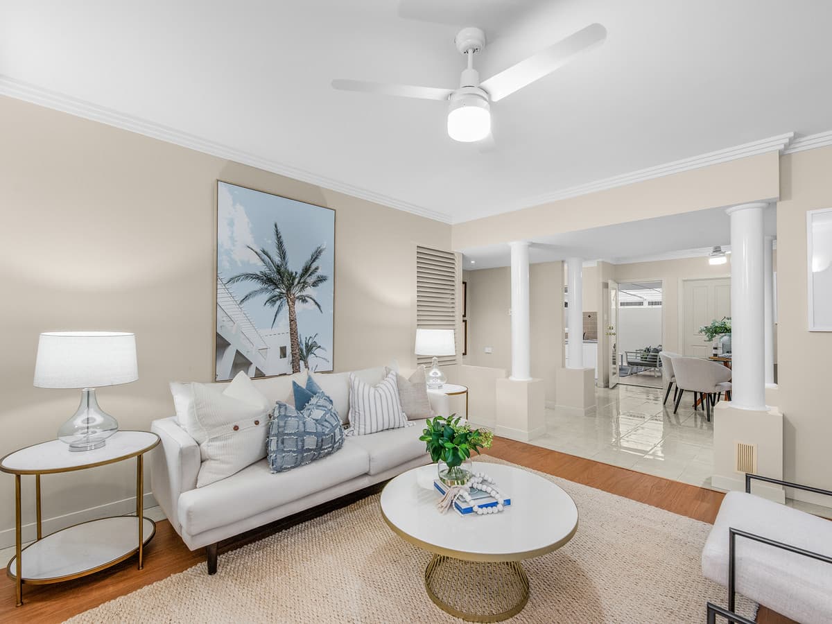 89 Abel Smith Crescent, Mount Ommaney QLD 4074, Mount Ommaney - Thumbnail 2