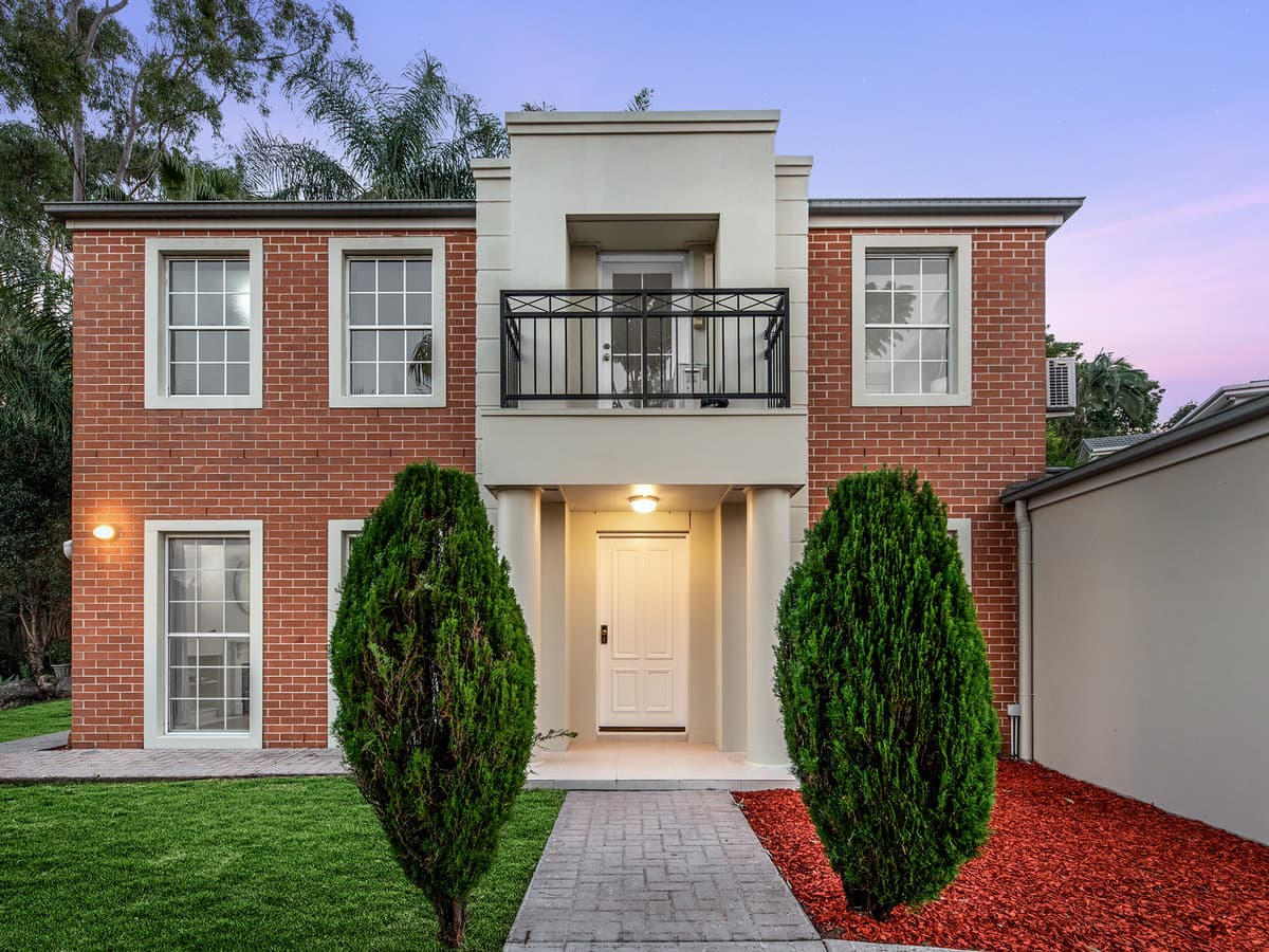 89 Abel Smith Crescent, Mount Ommaney QLD 4074, Mount Ommaney - Thumbnail 3