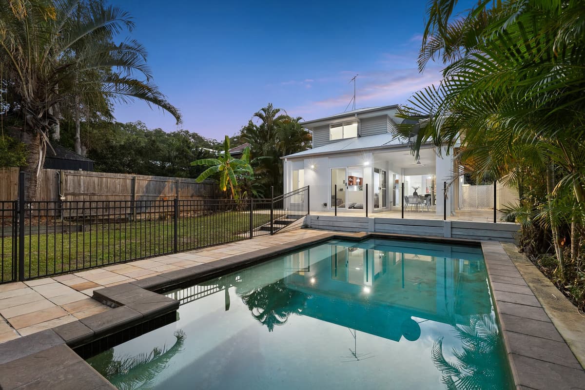 34 Gordon Road, Bardon QLD 4065, Bardon - Thumbnail 2