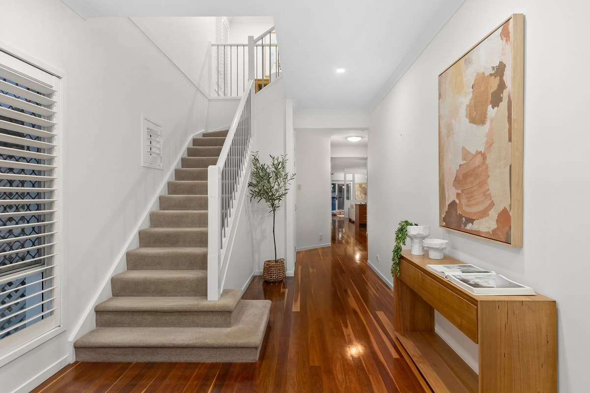 34 Gordon Road, Bardon QLD 4065, Bardon - Thumbnail 4