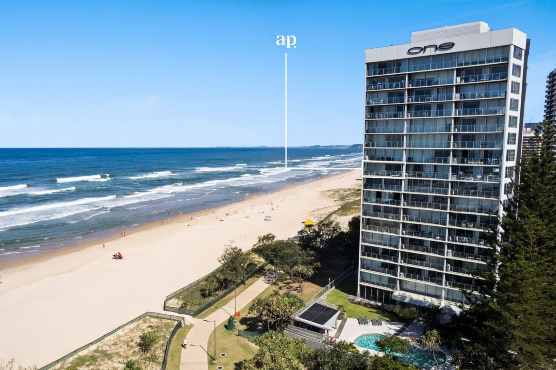 23/1 The Esplanade, Surfers Paradise - Thumbnail 2