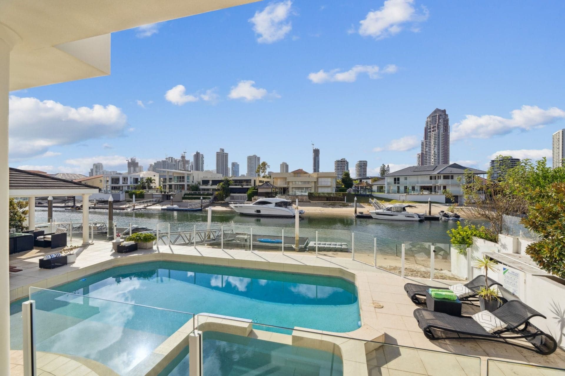 39 Norseman Court, Paradise Waters - Thumbnail 5