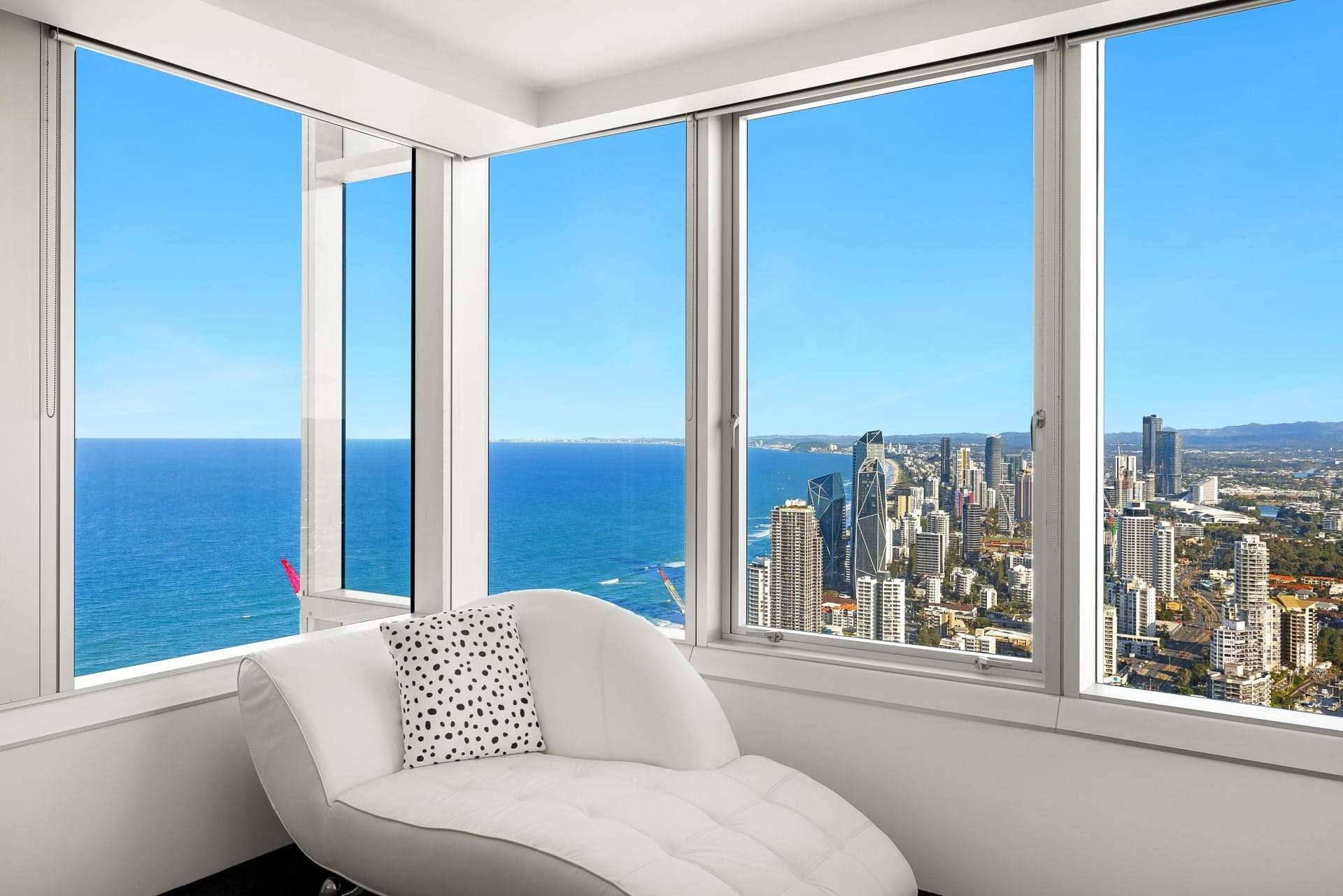 CONTACT LISA FOR PRICE INFO, Surfers Paradise - Thumbnail 3