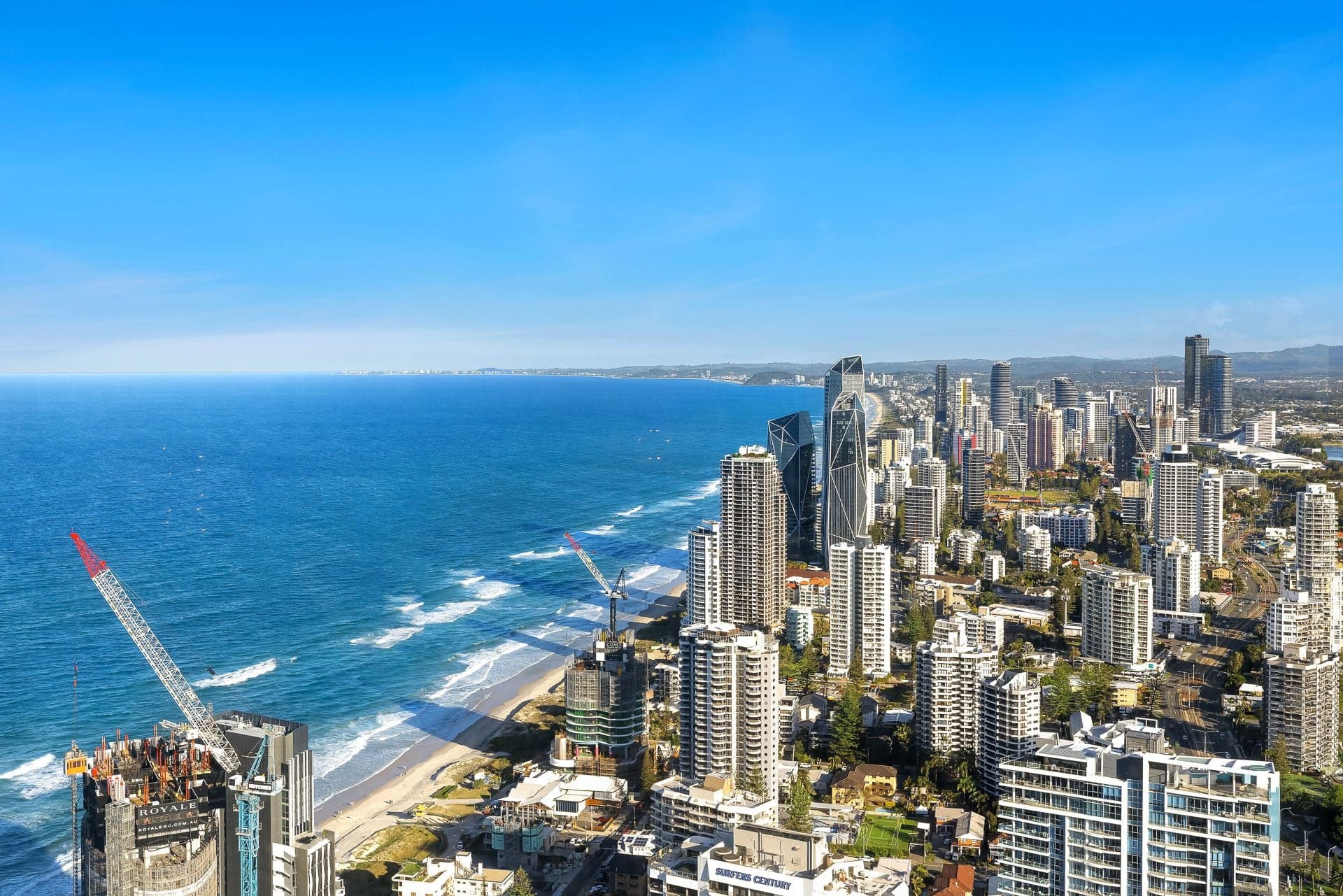 CONTACT LISA FOR PRICE INFO, Surfers Paradise - Thumbnail 8
