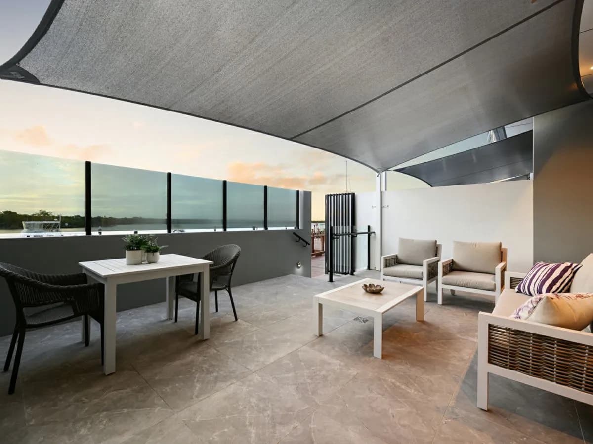 8/2 Marina Promenade, PARADISE POINT, Paradise Point - Thumbnail 2