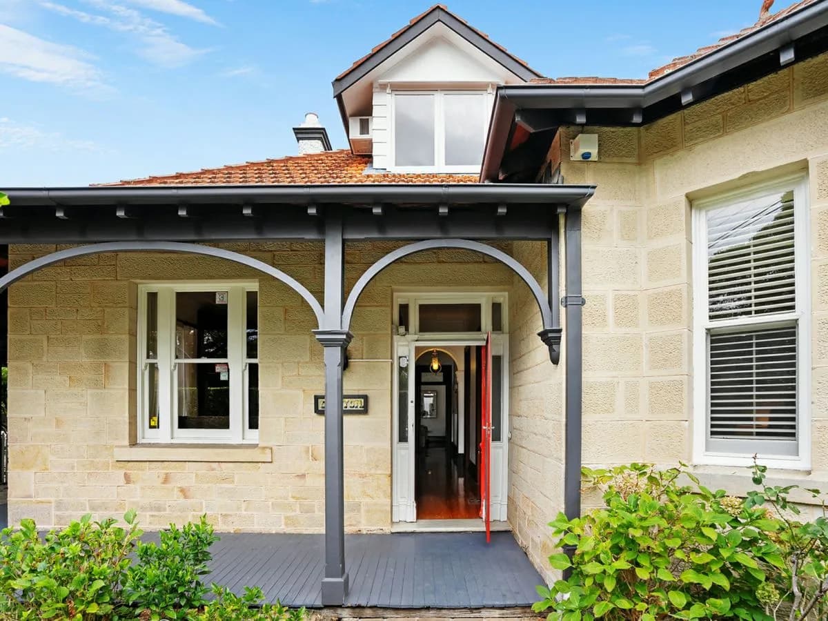 23 Dick Street, HENLEY, Henley - Image 1