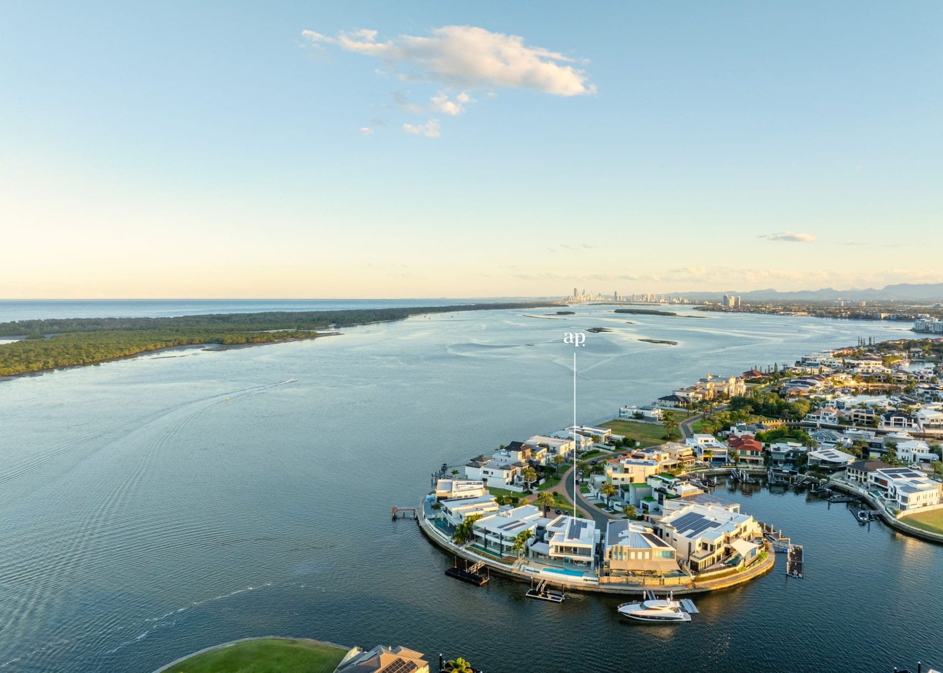 41 Parklane Terrace, Sovereign Islands - Thumbnail 4