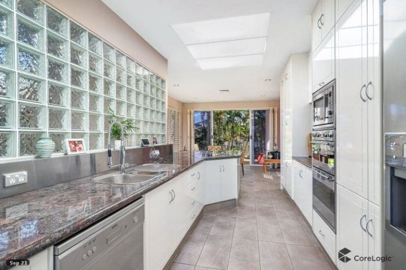 31 Norseman Court, Paradise Waters - Thumbnail 7
