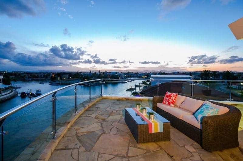 50 King Charles Drive, Sovereign Islands - Thumbnail 8