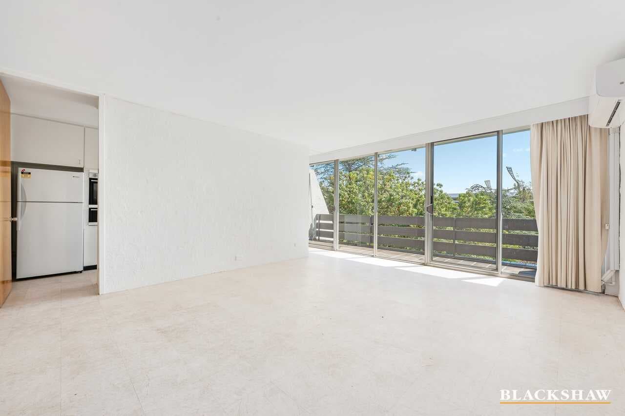 23/8 Giles Street, Griffith, Griffith - Thumbnail 4