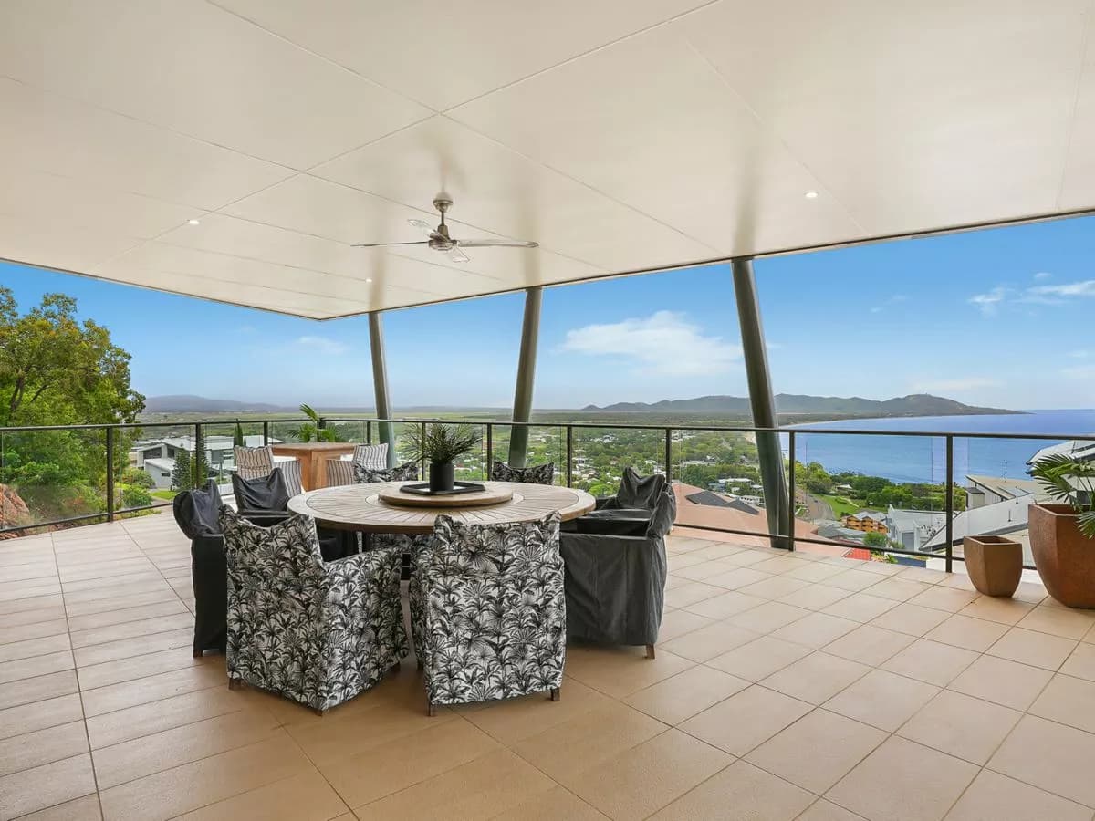 48 Yarrawonga Drive, CASTLE HILL, Castle Hill - Thumbnail 8