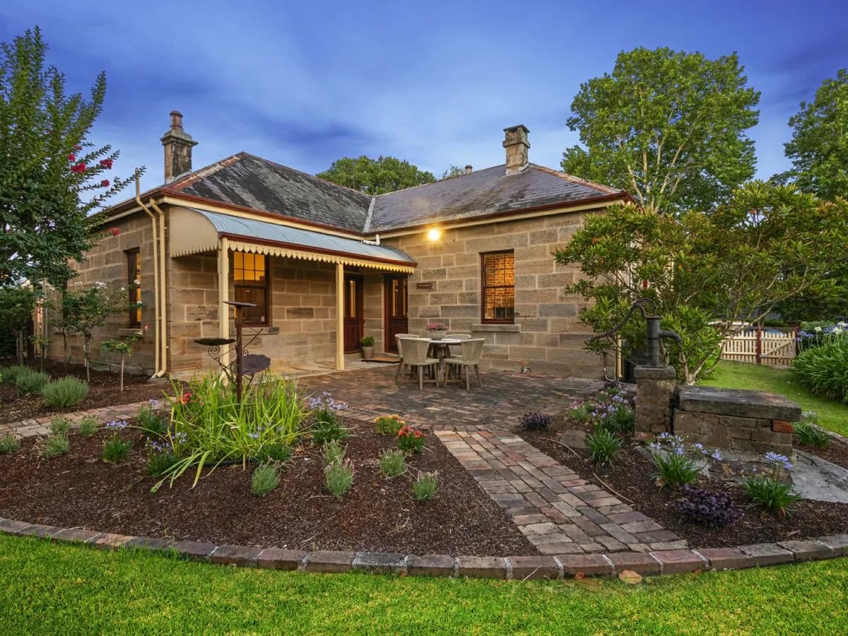 22 Buckingham Street, PITT TOWN, Pitt Town - Thumbnail 3