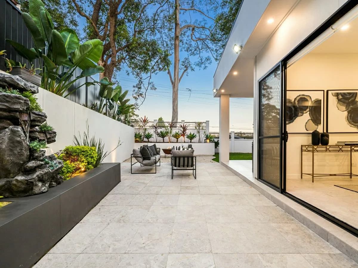 96 Essex Street, EPPING, Epping - Thumbnail 2