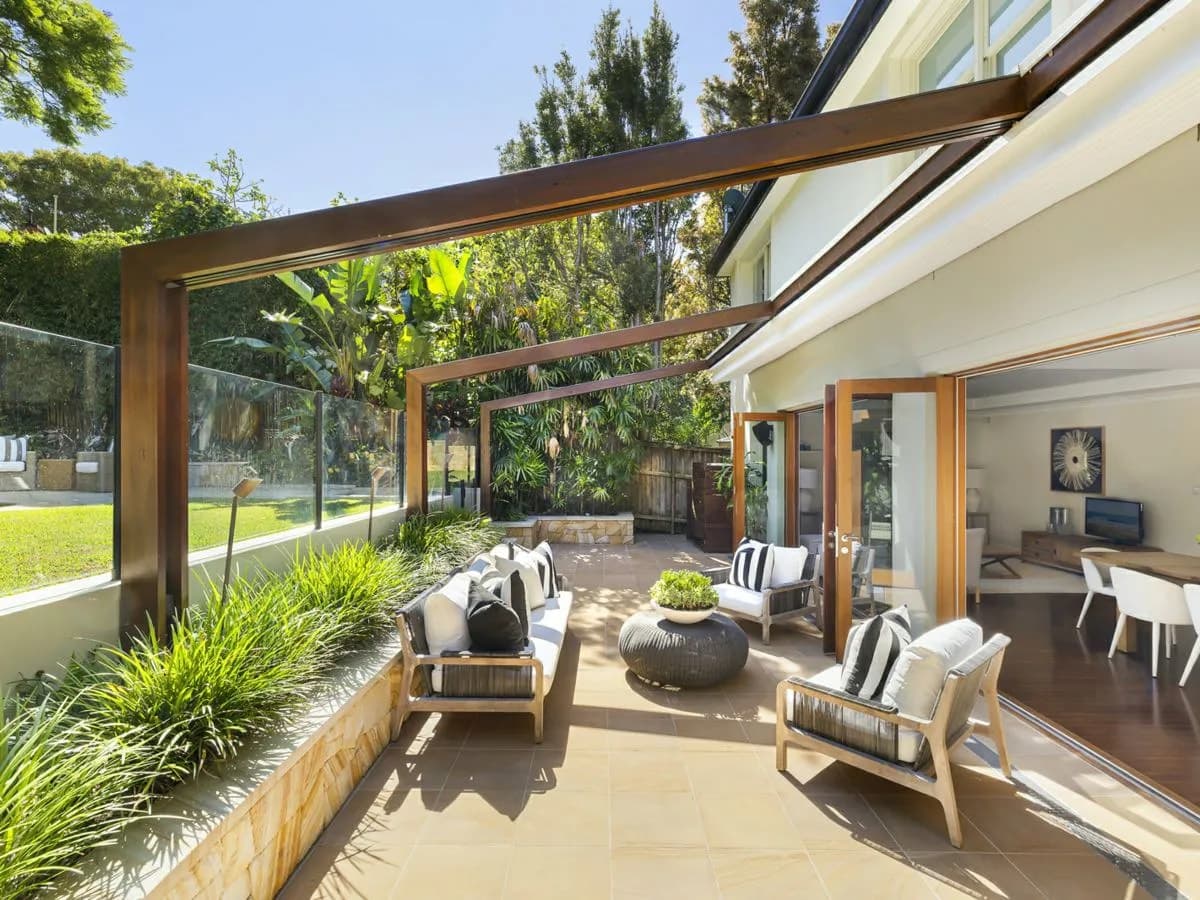12 Sunnyside Crescent, CASTLECRAG, Castlecrag - Thumbnail 3