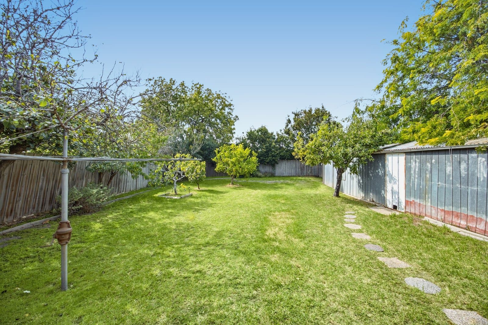 16 Bray Court, Bentleigh East, Bentleigh East - Thumbnail 4