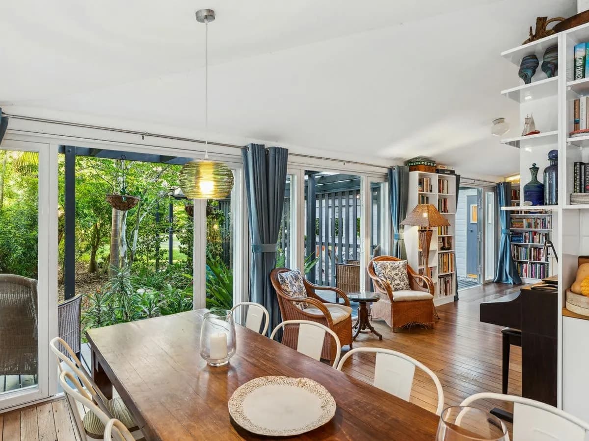 47 Lakeside Drive, MACMASTERS BEACH, Macmasters Beach - Thumbnail 5