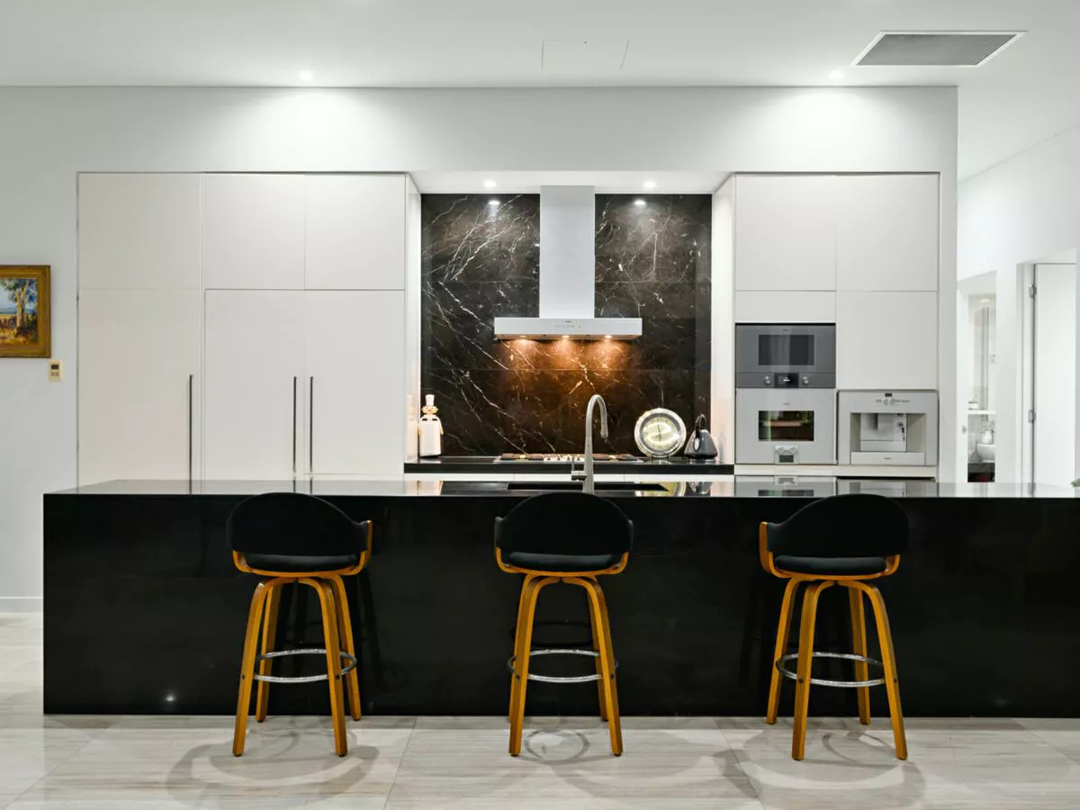6603/6 Marina Promenade, PARADISE POINT, Paradise Point - Thumbnail 4