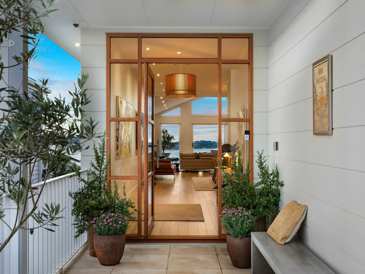 3 John Gray Close, TERRIGAL, Terrigal - Thumbnail 2