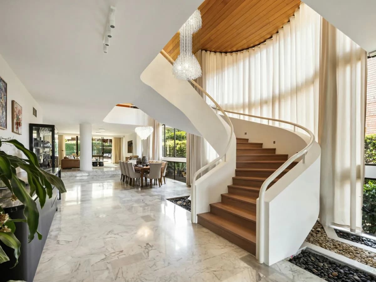 19 Wallis Avenue, STRATHFIELD, Strathfield - Thumbnail 2