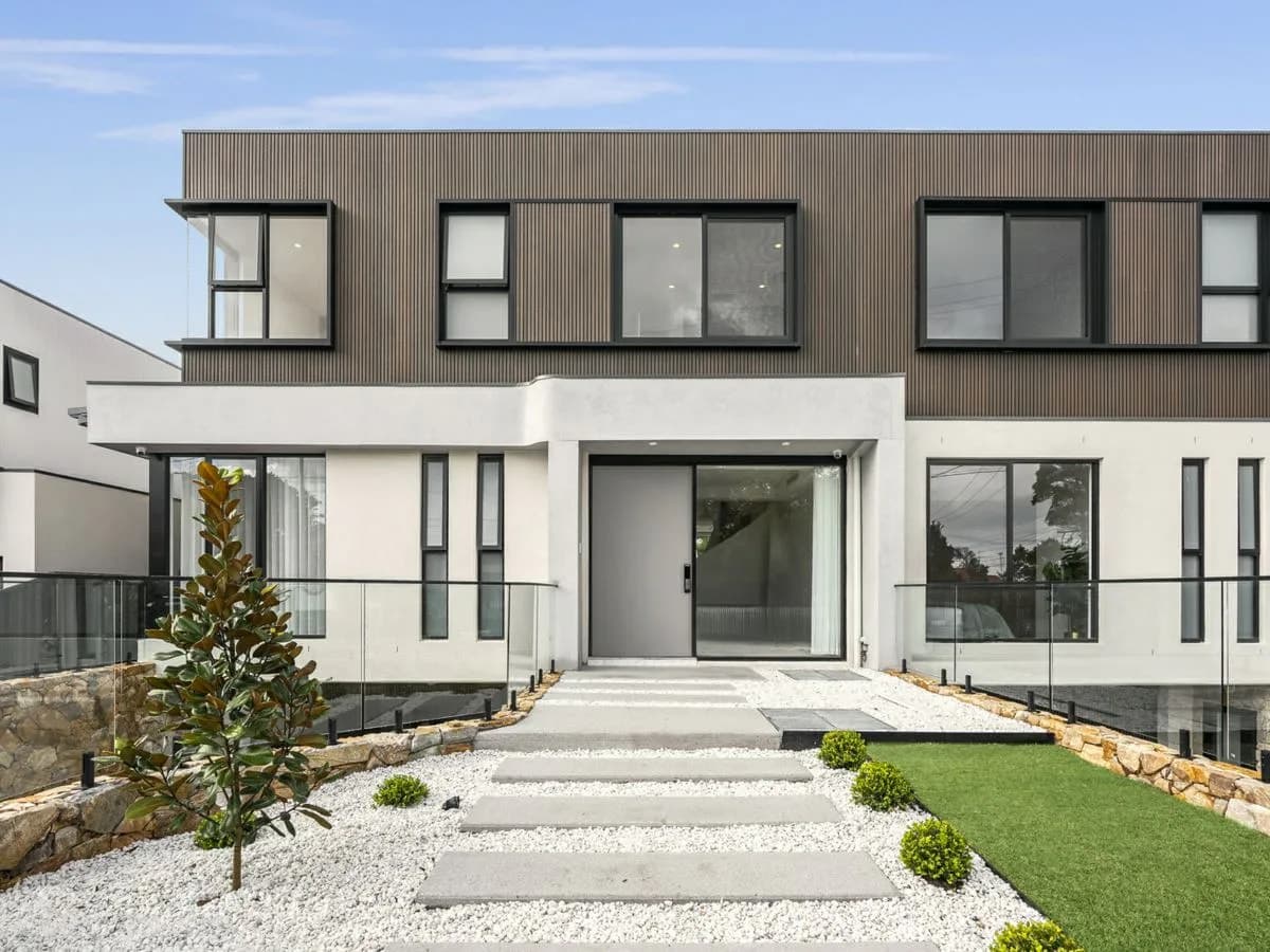 16 Riverside Avenue, PUTNEY, Putney - Image 1