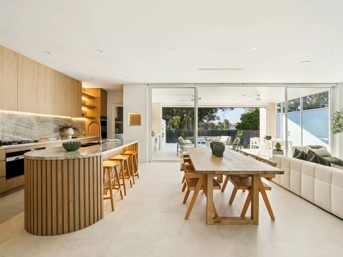 31 Blanche Street, STRATHFIELD SOUTH, Strathfield South - Thumbnail 2