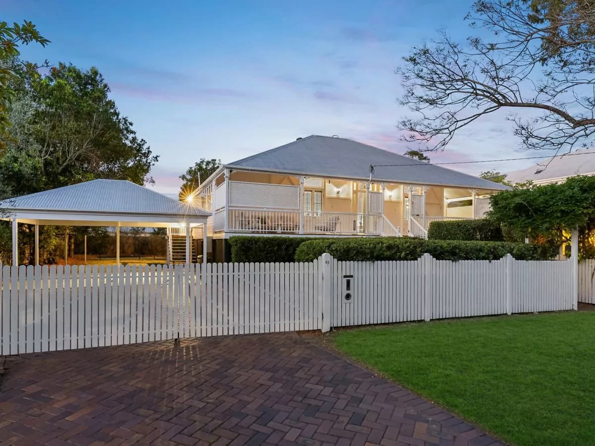 81 Kew Road, GRACEVILLE, Graceville - Image 1