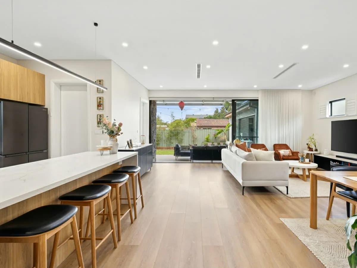 1 Sibbick Street, RUSSELL LEA, Russell Lea - Thumbnail 3