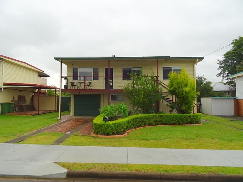 8 Diane Court, North Booval QLD 4304, North Booval - Thumbnail 2