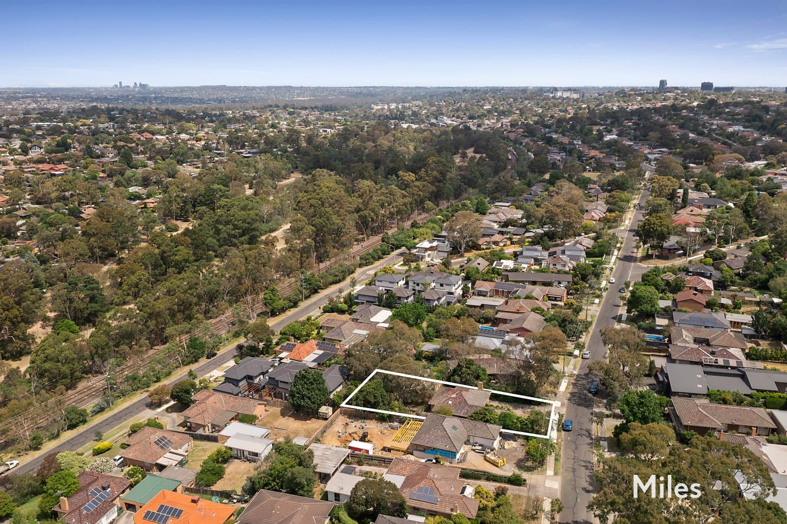 160 Bellevue Avenue, Rosanna, Rosanna - Thumbnail 2