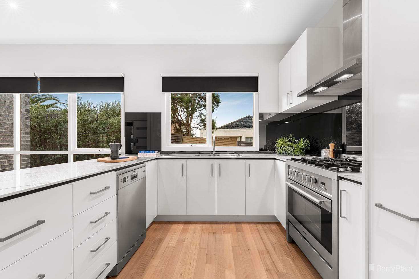 2/17 Warringal Street, Bulleen, VIC 3105, Bulleen - Thumbnail 5