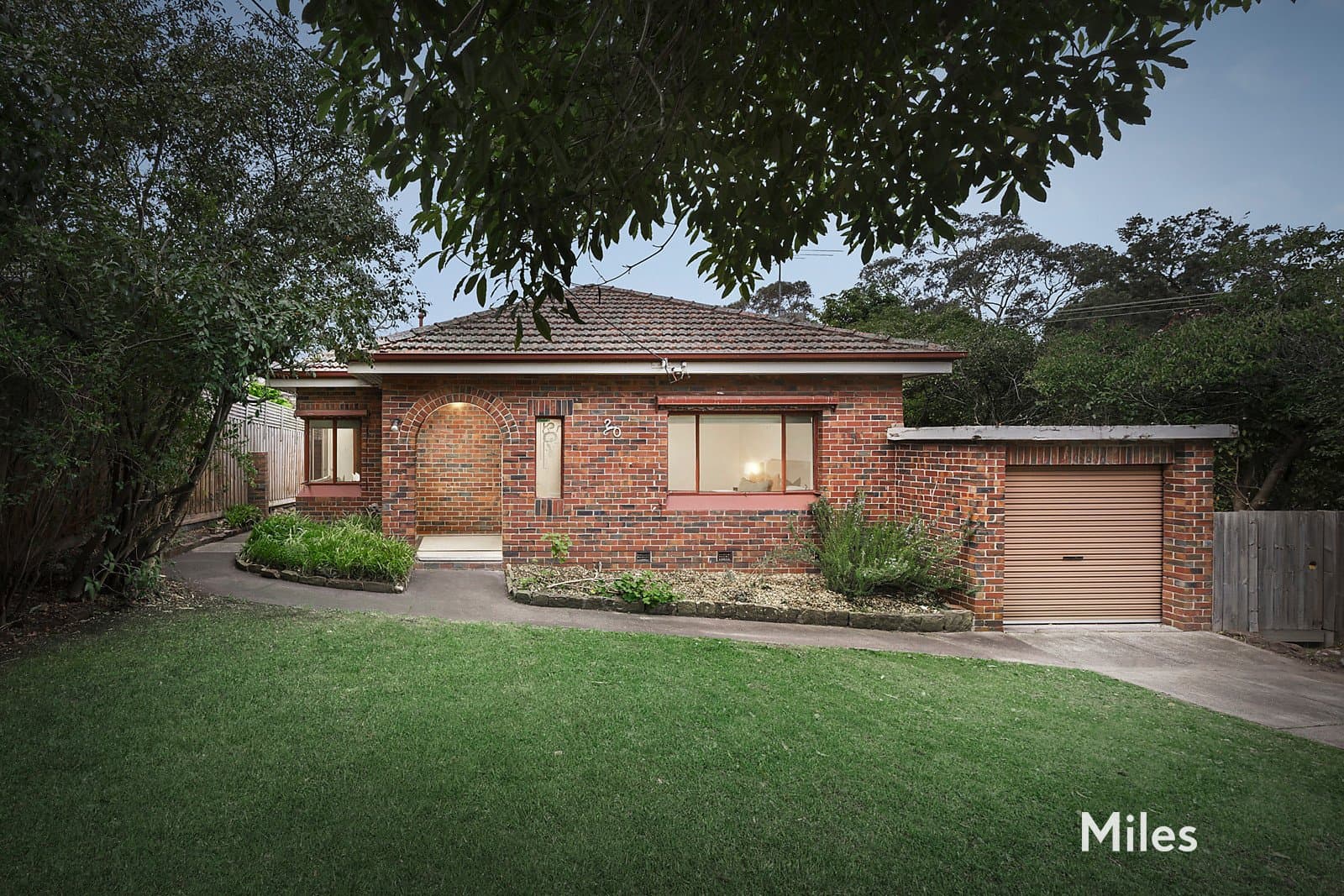 20 Redesdale Road, Ivanhoe, Ivanhoe - Thumbnail 3