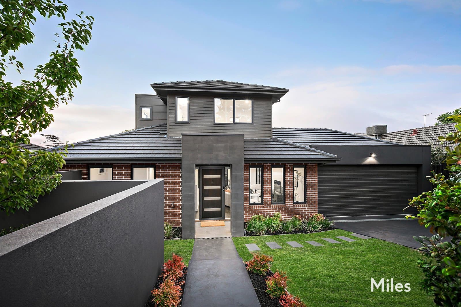 25 Coorie Crescent, Rosanna, Rosanna - Image 1