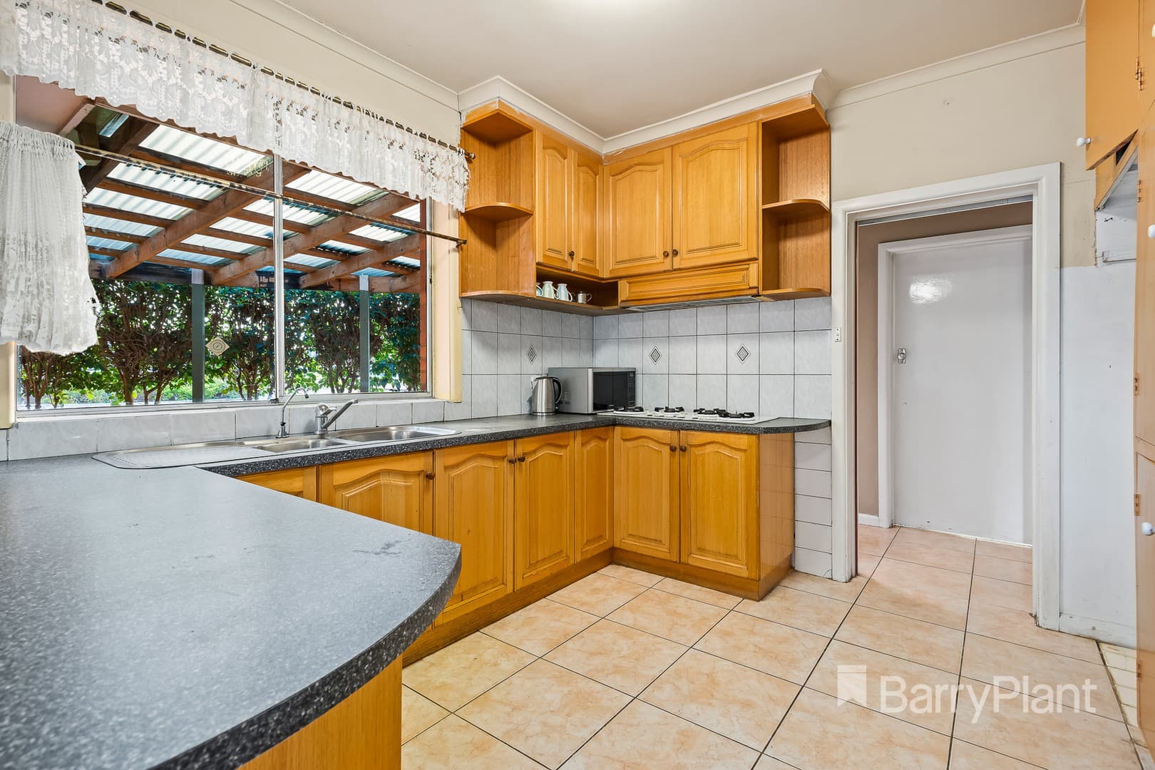 6 Calderwood Street, Bulleen, VIC 3105, Bulleen - Thumbnail 5