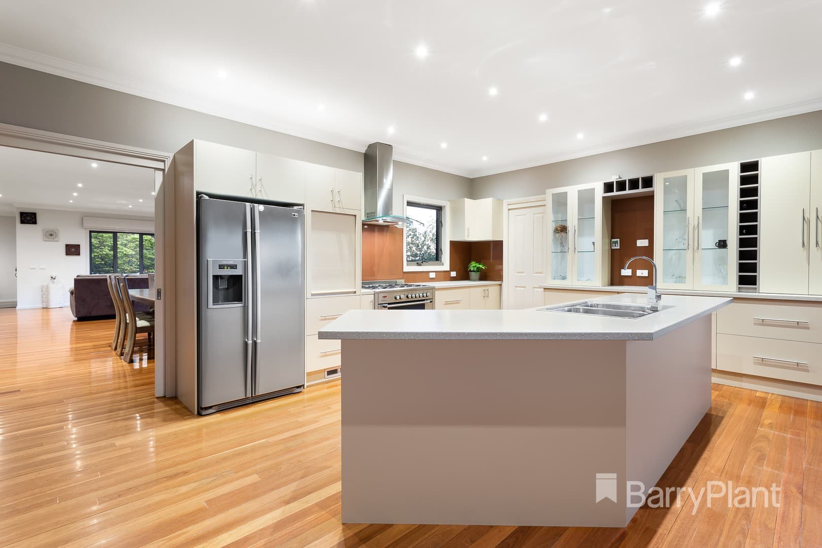 8 Elmwood Rise, Eltham North, VIC 3095, Eltham North - Thumbnail 4