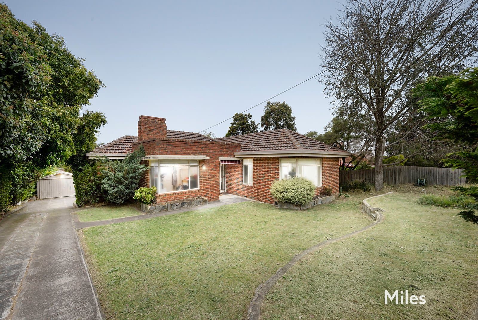 170 Mountain View Parade, Rosanna, Rosanna - Thumbnail 3