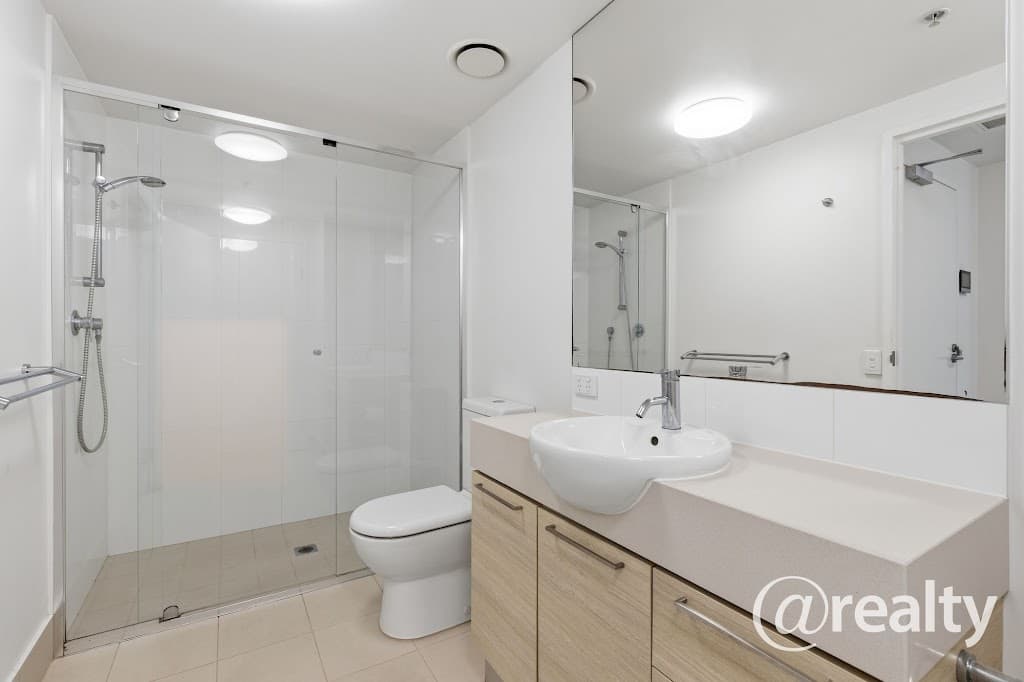 10112/8 Harbour Road, Hamilton, QLD, 4007, Hamilton - Thumbnail 6