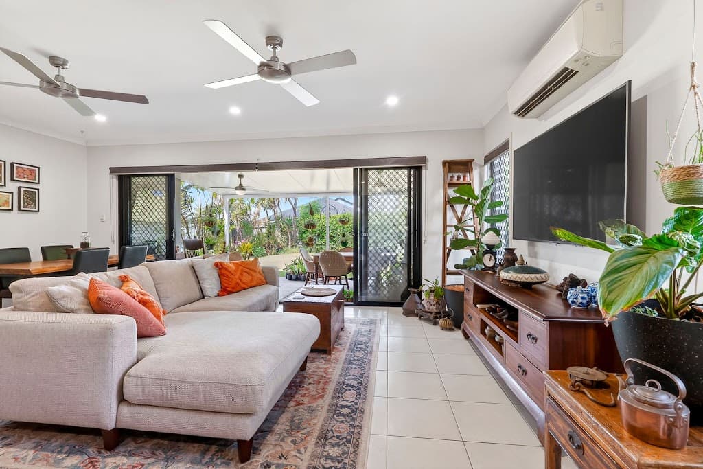 18 Parkway Crescent, Caboolture, QLD, 4510, Caboolture - Thumbnail 4