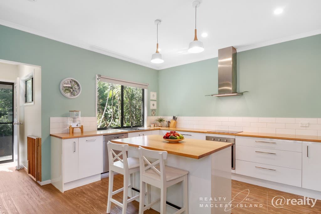 9-17 Cabriolet Crescent, Macleay Island, QLD, 4184, Macleay Island - Thumbnail 5