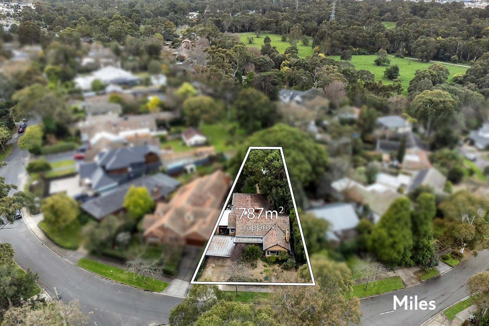 14 Mossman Drive, Eaglemont, Eaglemont - Image 1