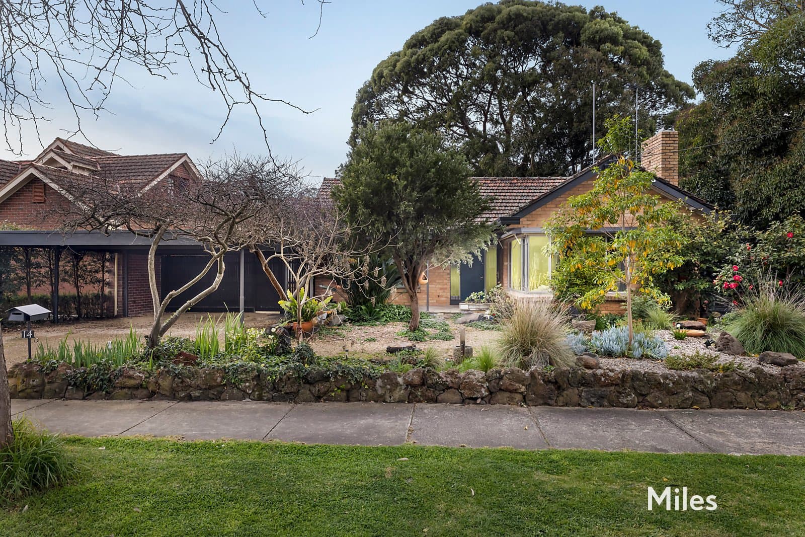 14 Mossman Drive, Eaglemont, Eaglemont - Thumbnail 3
